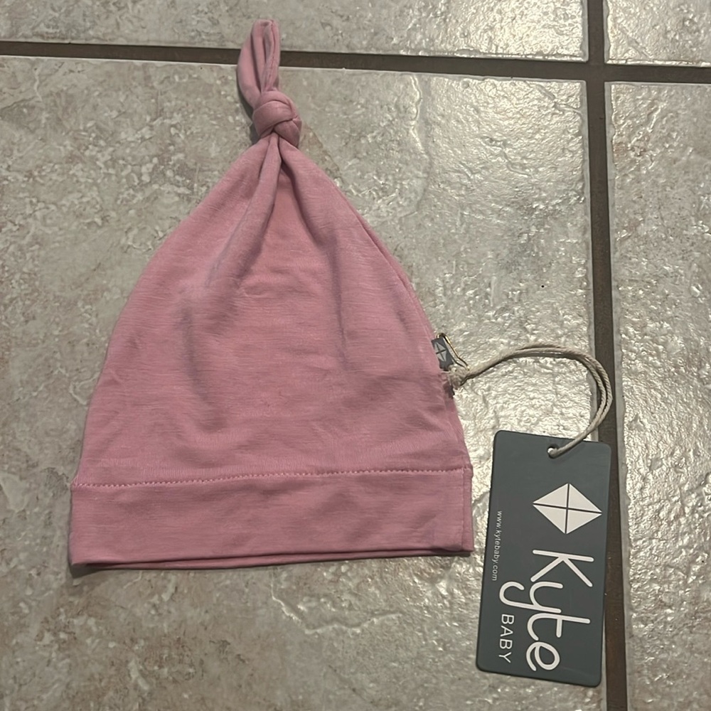 Kyte Baby Mauve Pink Bamboo Baby Beanie Hat NWT